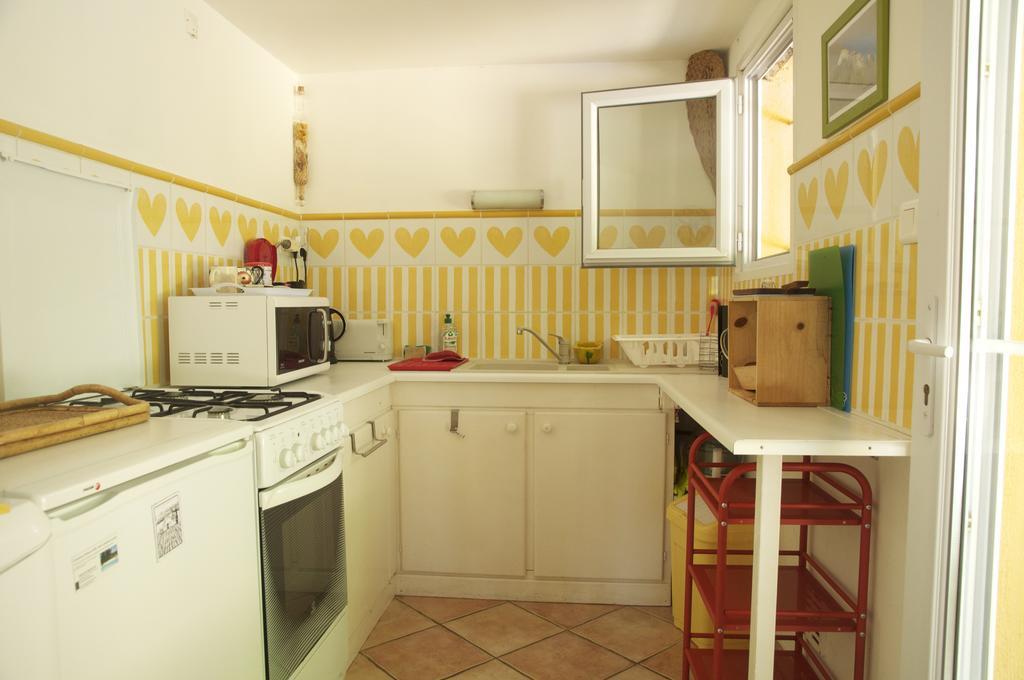 Le Petit Bacalan Βίλα Mormoiron Δωμάτιο φωτογραφία