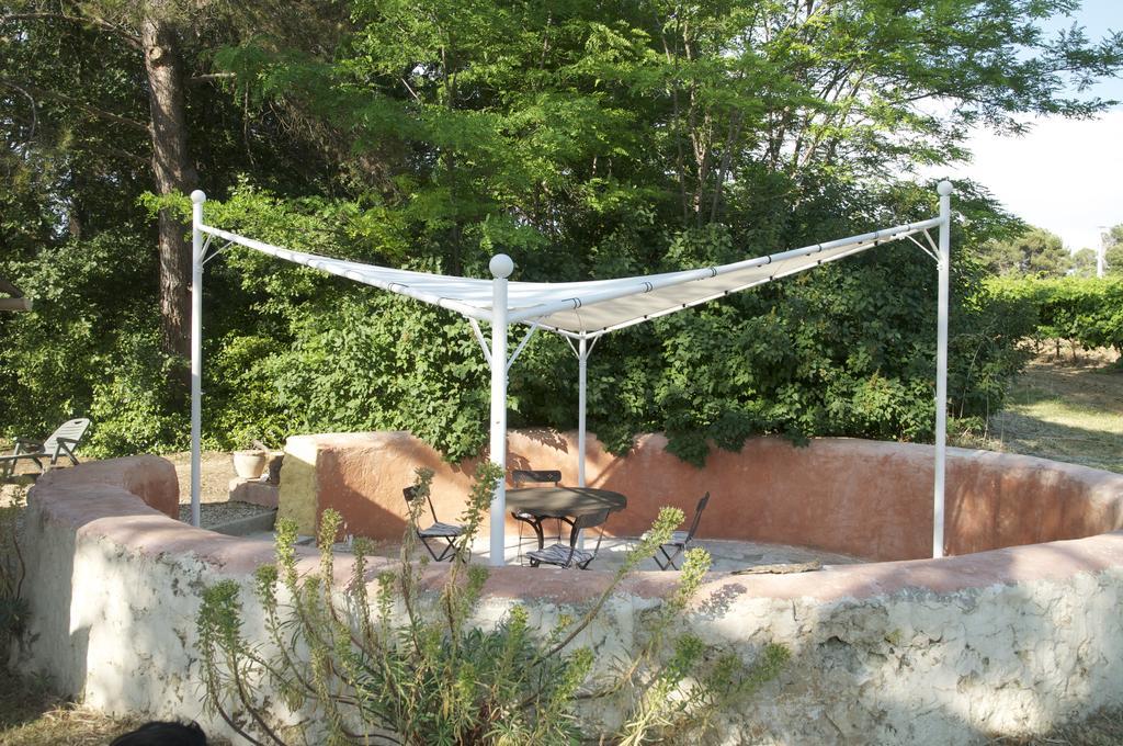 Le Petit Bacalan Βίλα Mormoiron Δωμάτιο φωτογραφία